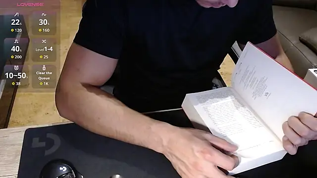 Snapshot of sensualman90 chatting on 02-11-26, 10:04 sensualman90 online show from 02-11-26, 10:04