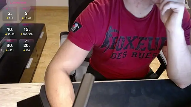 Snapshot of sensualman90 chatting on 03-11-26, 09:10 sensualman90 online show from 03-11-26, 09:10