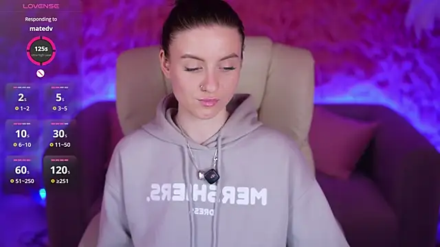 Snapshot of AlexaFleur chatting on 04-06-26, 04:46 AlexaFleur online show from 04-06-26, 04:46