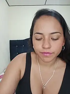 Snapshot of Maliha_21 chatting on 08-02-26, 02:21 Maliha 21 online show from 08-02-26, 02:21