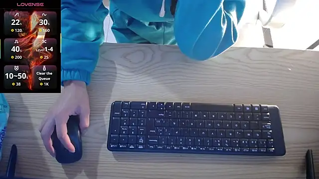 Nicolleth tk online show from 03-06-26, 03:14