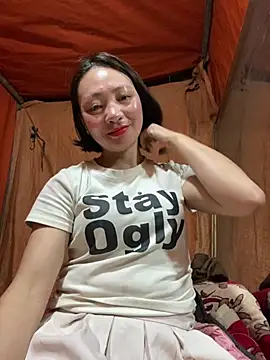 Snapshot of Some-03 chatting on 03-17-26, 01:32 Some-03 online show from 03-17-26, 01:32