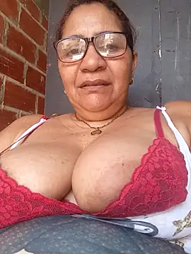 Sammylatinaxxx online show from 03-26-26, 03:50