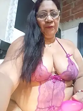 Sammylatinaxxx online show from 05-19-26, 11:11
