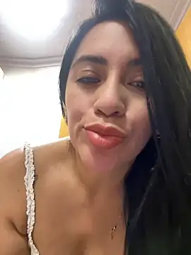 Snapshot of nataliia_queen_ chatting on 06-28-26, 11:33 nataliia queen online show from 06-28-26, 11:33