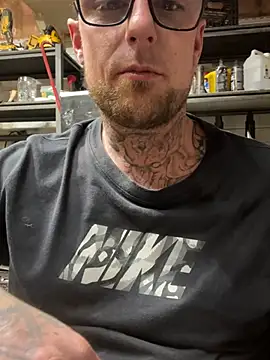 WIDBIGWHITECOCK online show from 03-04-26, 09:59