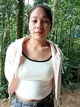 vanvan005 online show from 05-09-26, 01:22