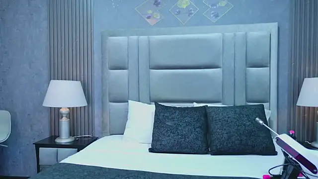 VioletFroost online show from 01-17-26, 07:28