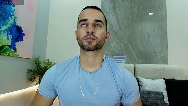 Snapshot of lorenzo_walker_1 chatting on 06-19-26, 05:39 lorenzo walker 1 online show from 06-19-26, 05:39