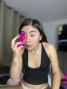 Stormi th online show from 02-16-26, 04:52