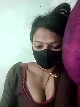 Snapshot of Miss__soniya106 chatting on 04-15-26, 05:03 Miss soniya106 online show from 04-15-26, 05:03