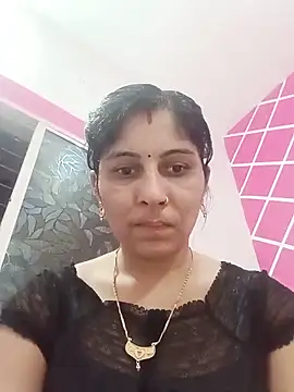 Hot ree85 online show from 05-15-26, 01:07