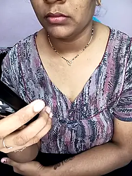 Snapshot of Ammu14399 chatting on 07-31-26, 07:41 Ammu14399 online show from 07-31-26, 07:41