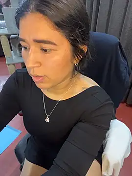 Minico25 online show from 04-17-26, 01:41