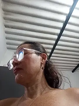 Salome 69 online show from 05-17-26, 01:29