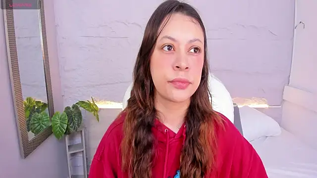 Snapshot of lanna_18_ chatting on 06-12-26, 11:53 lanna 18 online show from 06-12-26, 11:53