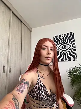 alesziarose  online show from 06-15-26, 08:55