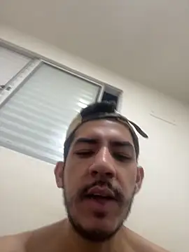 Snapshot of vinihfeh chatting on 02-02-26, 10:41 vinihfeh online show from 02-02-26, 10:41