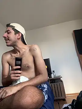 Snapshot of vinihfeh chatting on 02-09-26, 08:24 vinihfeh online show from 02-09-26, 08:24