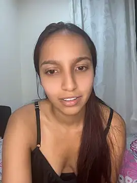 Snapshot of Eve_Ritz chatting on 06-14-26, 04:36 Eve Ritz online show from 06-14-26, 04:36