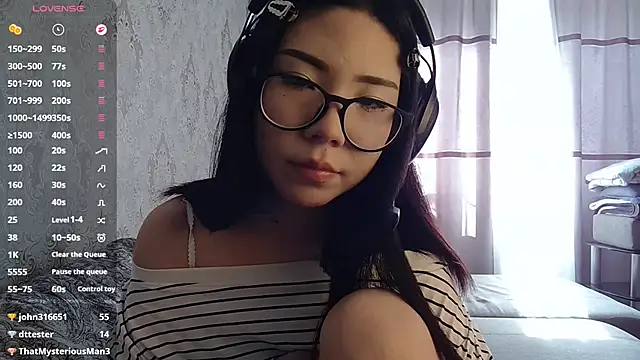 AprilOnilll online show from 03-16-26, 05:44