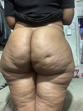 Xsexysnow33s online show from 06-20-26, 03:20