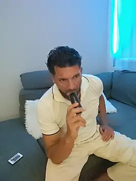 Angelo 33 online show from 07-17-26, 08:46