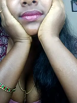 Snapshot of Milky_Julia chatting on 03-19-26, 12:09 Milky Julia online show from 03-19-26, 12:09