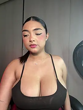 SASHASTRADA  online show from 05-18-26, 03:02