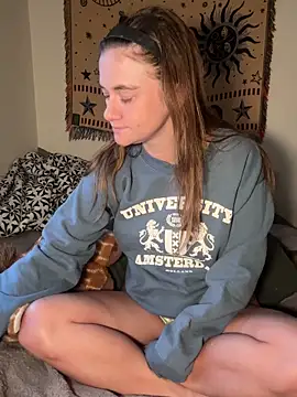 teenyblossom online show from 04-04-26, 10:46