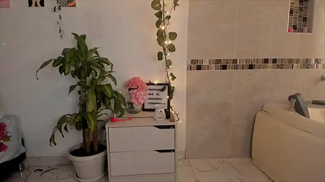 Pisces angel online show from 04-01-26, 01:41