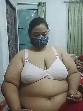 momo loves online show from 02-23-26, 05:32