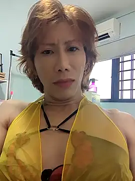 Snapshot of nihcoldoll chatting on 04-16-26, 08:37 nihcoldoll online show from 04-16-26, 08:37