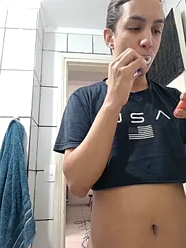 ofjuliaa online show from 02-25-26, 05:33