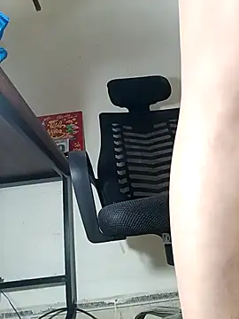 Snapshot of Lyna_sexy24 chatting on 03-30-26, 10:11 Lyna sexy24 online show from 03-30-26, 10:11