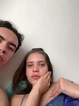 Snapshot of MARiana2619 chatting on 01-19-26, 04:22 MARiana2619 online show from 01-19-26, 04:22