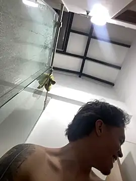 Snapshot of MARiana2619 chatting on 02-13-26, 04:52 MARiana2619 online show from 02-13-26, 04:52