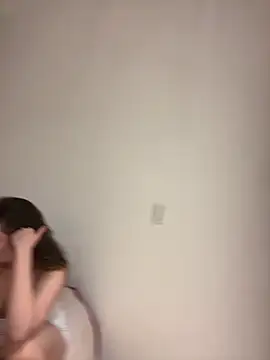 Snapshot of MARiana2619 chatting on 02-19-26, 12:39 MARiana2619 online show from 02-19-26, 12:39