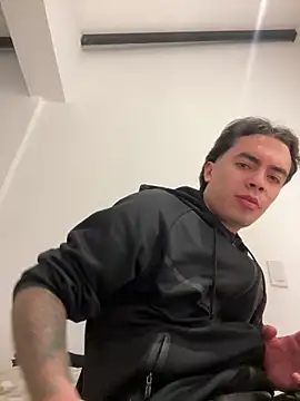 Snapshot of MARiana2619 chatting on 02-28-26, 05:19 MARiana2619 online show from 02-28-26, 05:19