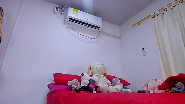 vennuss19 online show from 04-07-26, 12:27