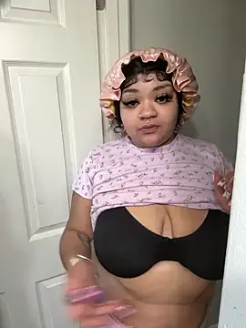 Snapshot of hispinkfreak219 chatting on 02-20-26, 02:17 hispinkfreak219 online show from 02-20-26, 02:17