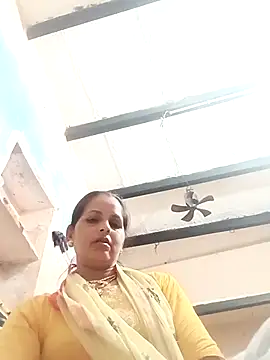 Hasmi hot09 online show from 04-14-26, 04:46