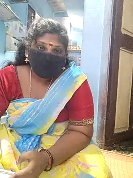 Snapshot of divyasree1431 chatting on 02-08-26, 08:51 divyasree1431 online show from 02-08-26, 08:51