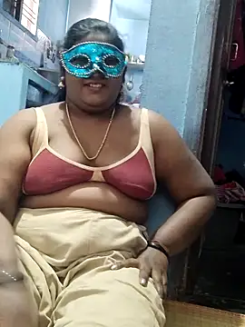 Snapshot of divyasree1431 chatting on 02-10-26, 06:28 divyasree1431 online show from 02-10-26, 06:28