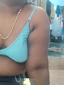 Snapshot of divyasree1431 chatting on 02-12-26, 07:36 divyasree1431 online show from 02-12-26, 07:36