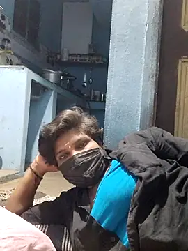 Snapshot of divyasree1431 chatting on 02-20-26, 06:41 divyasree1431 online show from 02-20-26, 06:41