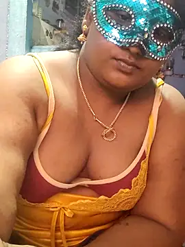 Snapshot of divyasree1431 chatting on 03-14-26, 05:07 divyasree1431 online show from 03-14-26, 05:07