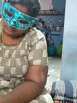 Snapshot of divyasree1431 chatting on 03-16-26, 01:37 divyasree1431 online show from 03-16-26, 01:37