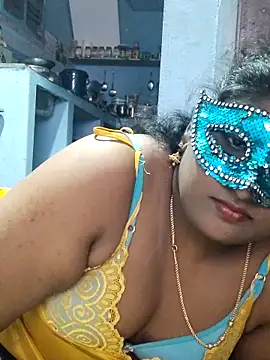 Snapshot of divyasree1431 chatting on 03-20-26, 04:45 divyasree1431 online show from 03-20-26, 04:45