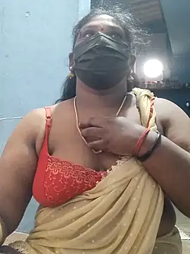 Snapshot of divyasree1431 chatting on 04-02-26, 02:31 divyasree1431 online show from 04-02-26, 02:31